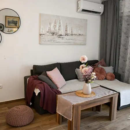 Apartment Cozy Sunflower *